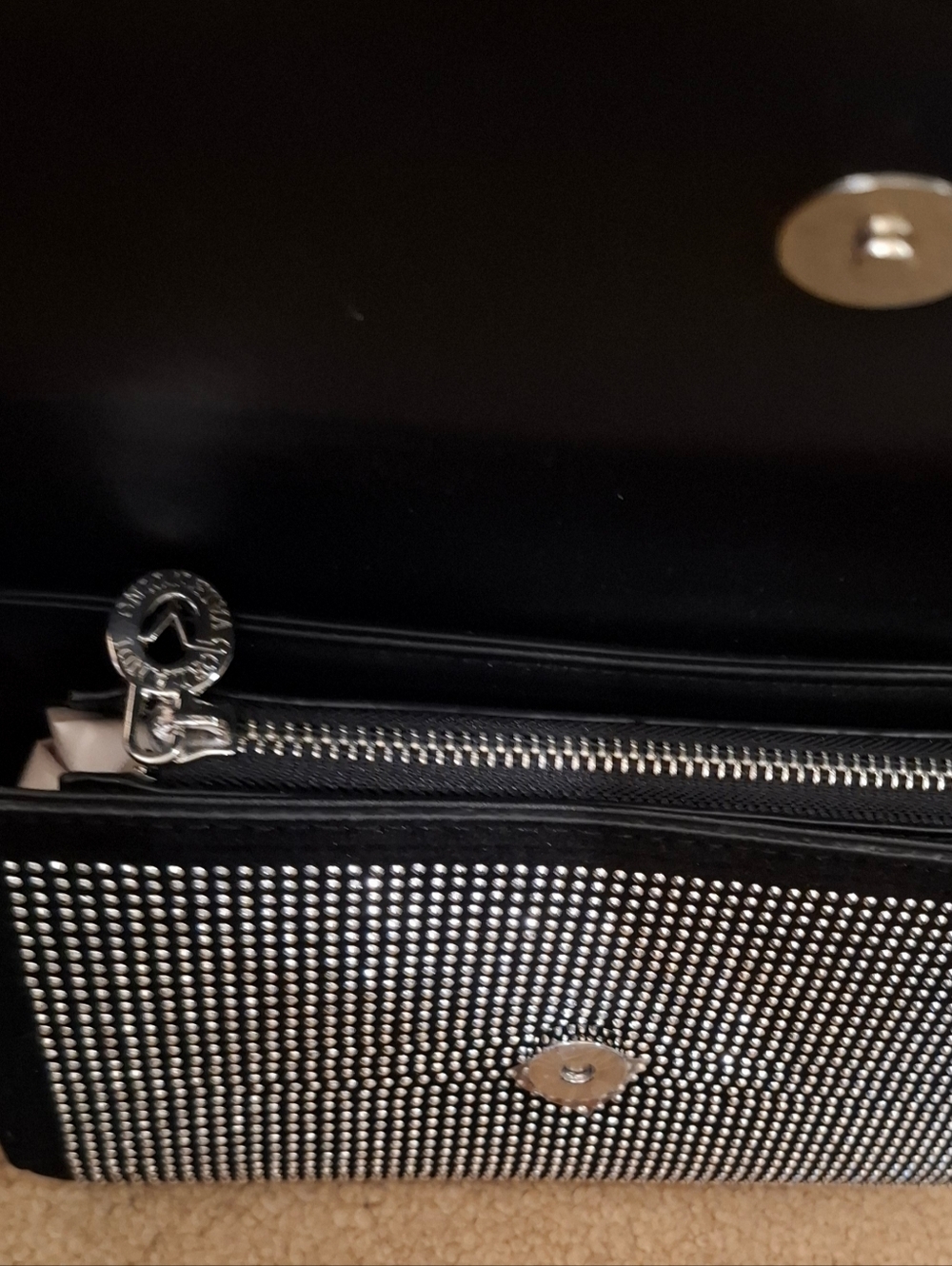 Valentino Orlandi Black Crystal-Embellished Shoulder Bag - Picture 4 of 4
